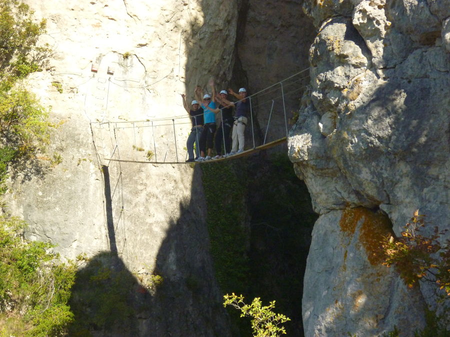 Pont Népalais Dans La Via-ferrata Du Liaucous. Entre2nature: Hérault Et Gard