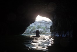 Canyoning Dans La Rivière Du Ravin Des Arcs, Avec Les Moniteurs De L'Hérault Et Du Gard, Près De Montpellier