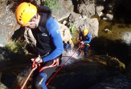 Canyoning Et Rappel Dans Le Caroux Près De Montpellier