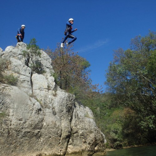 Canyoning Près De Montpellier Entre Cévennes Et Caroux Dans L'Hérault Et Le Gard, Avec Des Moniteurs De Pleine Nature