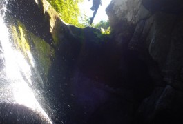 Saut Et Canyoning Près De Montpellier Dans L'Hérault Et Le Gard En Languedoc-Roussillon, Avec Les Moniteurs D'entre 2 Nature: Via-ferrata, Escalade, Parcours Aventure...