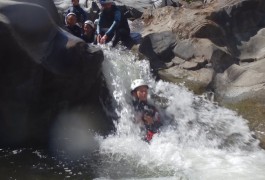 Toboggan Pour Le Canyoning Du Soucy. Initiation Et Découverte En Famille Et Pour Les Enfants Dans Les Cévennes, Près De St-Jean Du Gard, Aux Frontières De L'Héraul. Moniteurs De Pleine Nature.