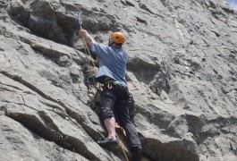 Escalade Vers L'autonomie Dans Le Languedoc, Avec Les Moniteurs De Montpellier, Entre Cévennes Et Caroux