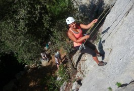 Escalade Découverte Et Initiation Près De Montpellier, En Famille Ou Entres Amis, Dans L'Hérault Et Le Gard.