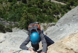 Escalade Grande Voie Au Thaurac, Avec Les Moniteurs D'entre2nature, Basé Sur Montpelliet Dans L'Hérault Et Le Gard En Languedoc-Roussillon.