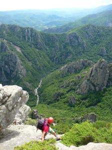 Escalade découverte et grande voie en Languedoc avec les guides d' entre2 nature