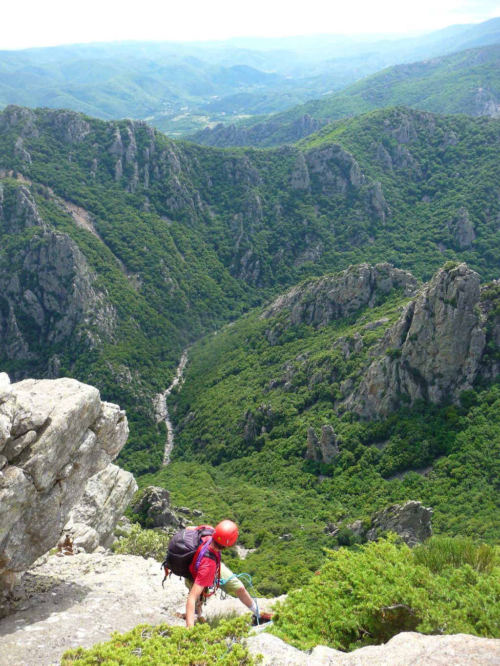 Escalade Grande Voie Dans Le Caroux Et Les Cévennes Près De Montpellier