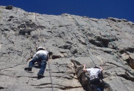 Escalade Pour Les Débutants Et Les Professionnels, Entre Les Cévennes Et Le Caroux, Avec Les Moniteurs D'entre2nature.