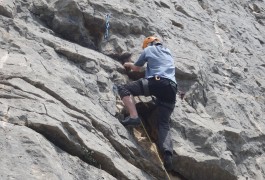 Moniteur Escalade Dans Le Languedoc-Roussillon, Basé à Montpellier, Dans L'Hérault.