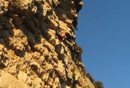 Initiation à L'escalade Vers L'autonomie, Près De Montpellier, Avec Les Moniteurs De Sports De Pleine Nature, De Montpellier Dans L'Hérault.