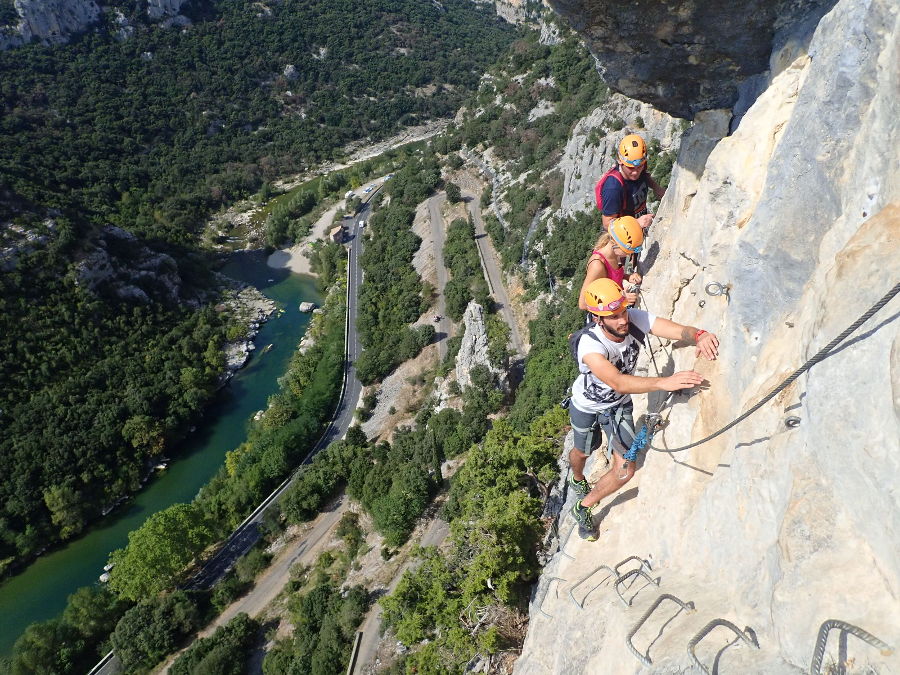 EVG Enterrement De Vie De Garçon En Via-ferrata Au Thaurac Près De Montpellier