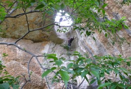 Initiation à L'escalade Vers L'autonomie, Près De Montpellier. Avec Des Moniteurs Professionnels De Sports De Pleine Nature