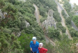 Via Ferrata Du Thaurac: Facile Pour Les Débutants à Difficile Pour Les Plus Témraires. Entre Montpellier Et Ganges