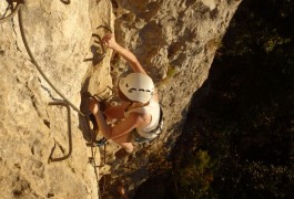 Via-ferrata Et Sports De Pleine Nature Près D Montpellier Dans L'Hérault Et Le Gard , Avec Entre2nature