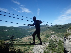 Via-ferrata du Liaucous avec les moniteurs d'entre 2 nature, basé à Montpellier dans l'Hérault