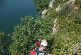 Sports De Pleine Nature Et Via-ferrata Dans L'Hérault, Entre Montpellier Et Lunel, Tout Près Du Gard Dans Le Languedoc-Roussillon. Encadrement Par Des Spécialistes De L'escalade.