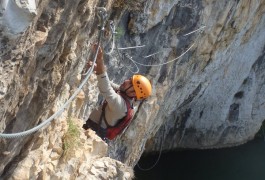 Via-ferrata Du Vidourle, Près De Saint-Sériès Et Lunel Dans Le Gard