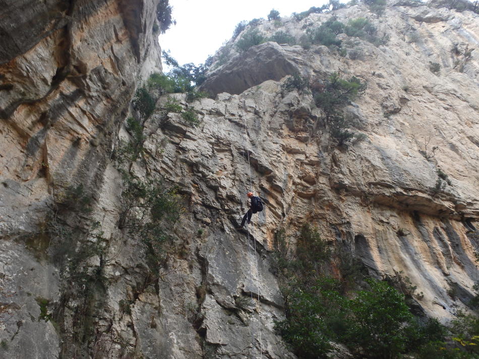 Hiking & Abseiling Verdus