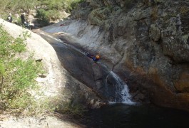 Toboggan En Canyoning Au Rec Grand Dans Le Caroux, Près De Mons La Trivalle Dans L'Hérault