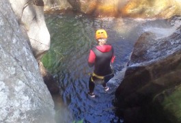 Canyoning En Lozère En Cévennes Au Tapoul, Avec Les Moniteurs De Montpellier