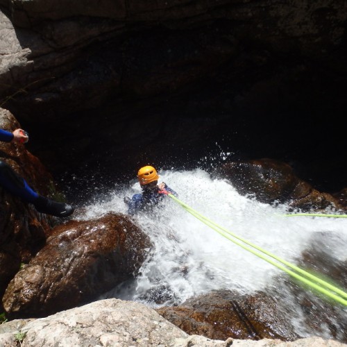 Canyoning Dans Les Cévennes En Lozère Avec Les Moniteurs De Montpellier Dans L'Hérault.