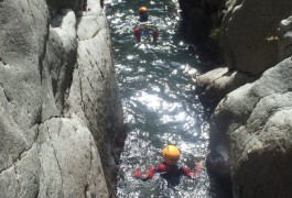 Canyoning Dans Les Cévennes Au Tapoul Près De L'Aigoual, Avec Les Moniteurs De Montpellier