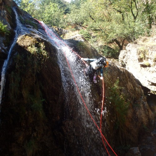 Canyoning Et Rappel Au Caroux Dans L'Albès Au Coeur De L'Hérault Près De Montpellier