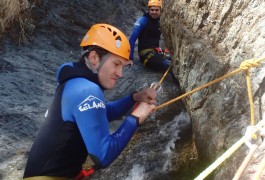 Canyon Du Ruisseau D'Albès Dans Le Caroux Et L'Hérault. Aventure Et Sensations.