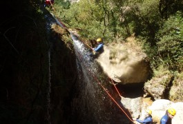 Canyoning Et Rappel Dans L'Albès En Plein Coeur Du Caroux, Dans L'Hérault