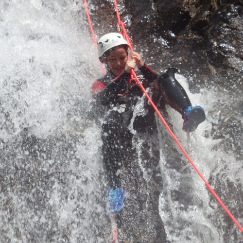 Canyoning Et Rappel Dans Les Cascades D'Orgon, En Cévennes Dans Le Gard