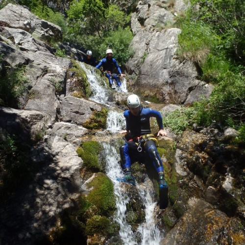 Canyoning Au Vigan Dans Le Gard En Cévennes, Avec Les Moniteurs De L'Montpellier