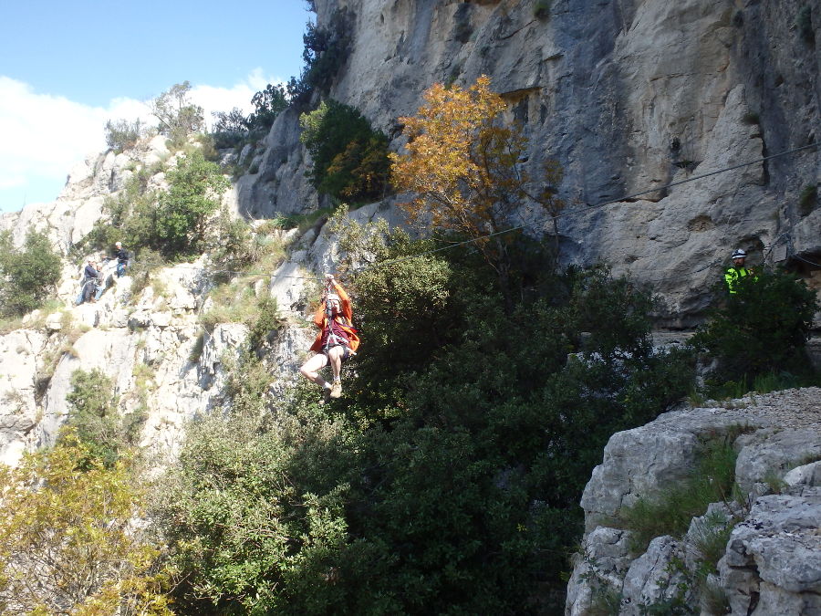 En Cévennes Pour La Via-ferrata Du Thaurac Près De Ganges Et Montpellier Dans L'Hérault