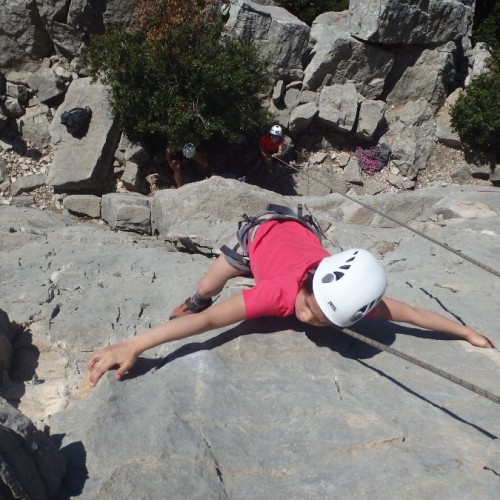 Escalade Près Des Cévennes Entre L'Hérault Et Le Gard Près De Montpellier