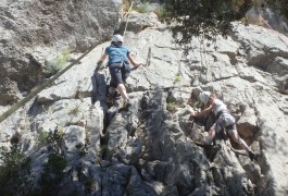 Escalade Découverte Et Initiation Dans Les Cévennes Et Le Caroux