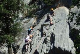 Escalade Initiation Dans Le Gard Et L'Hérault Près De Montpellier Et Nimes