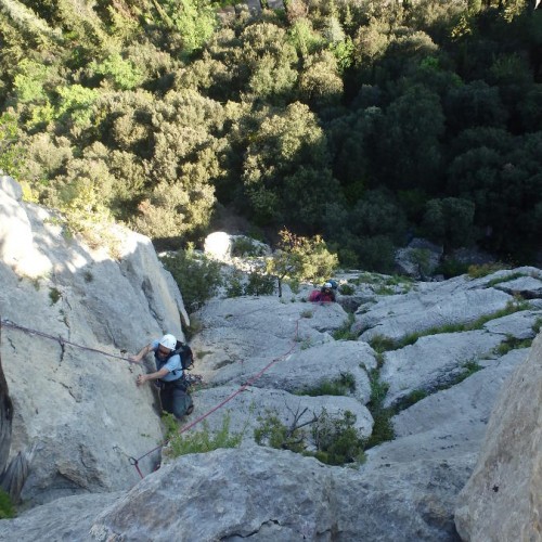 Moniteur D'escalade En Grande Voie Sue Montpellier Dans L'Hérault