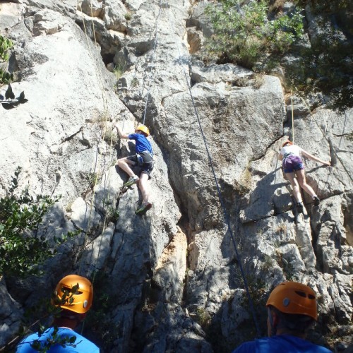 Escalade Dans L'Hérault Et Le Gard Près De Montpellier En Initiation