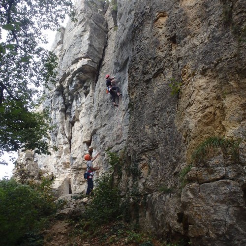 Escalade Et Sport De Pleine Nature Près De Montpellier Dans L'Hérault