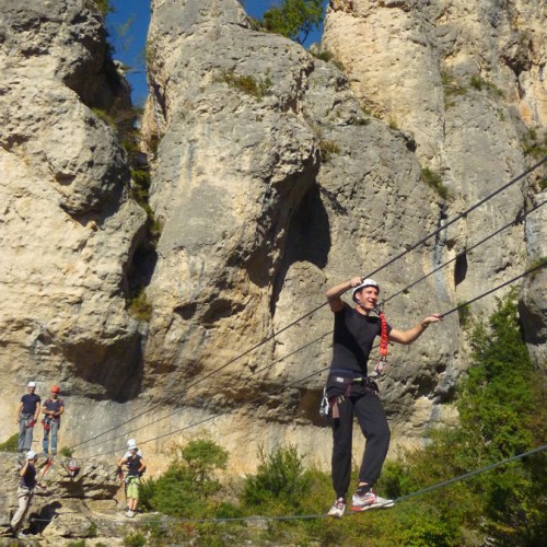 Via-ferrata Près Des Gorges Du Tarn Et De Millau, Dans L'Aveyron, Avec Entre2nature