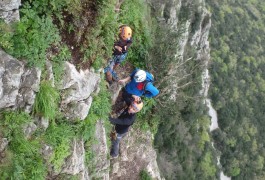 Parcours Aventure Du Pic Saint-loup Près De Montpellier Dans Le Languedoc