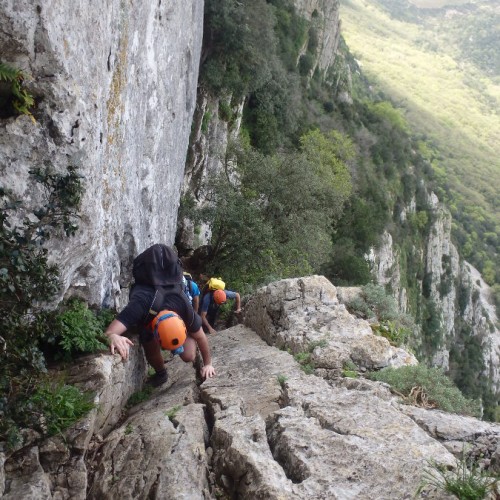 Randonnée-rappel Au Pic Saint-Loup Près De Montpellier Dans L'Hérault