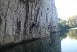 Via-ferrata Au-dessus De L'eau Au Vidourle Près De Lunel