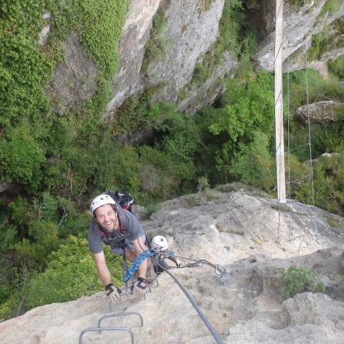 Via-ferrata Dans Le Gard En Cévennes Avec Les Moniteurs D'entre2nature