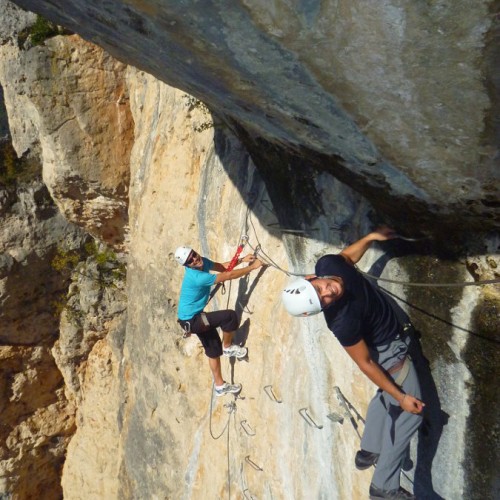 Via-ferrata Près Des Gorges Du Tarn Et De Millau Dans L'Aveyron, Avec Nos Moniteurs De Pleine Nature