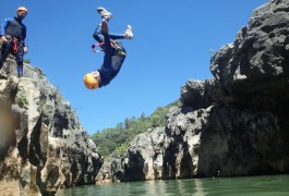 Canyoning Près De Montpellier Et De St-Guilhem Le Désert Dans Les Gorges De L'Hérault