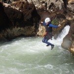 Canyoning Près De Montpellier Dans L'Hérault Au Pont Du Diable à Saint-Guilhem Le Désert