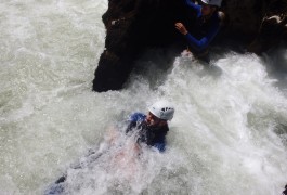 Randonnée Aquatique Près De Montpellier Au Pont Du Diable à St-Guilhem Le Désert Avec Les Moniteurs D'entre 2 Nature