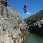 Randonnée Aquatique Au Pont Du Diable Dans L'Hérault à Saint-Guilhem Le Désert Près De Montpellier