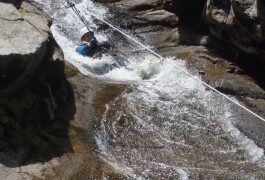 Canyoning En Cévennes, Près Du Mont Aigoual, Dans Le Canyon Du Tapoul