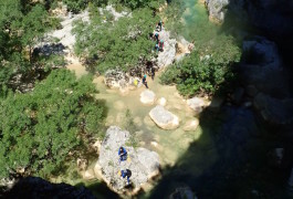 Canyon Du Ravin Des Arcs Près De Montpellier En Occitanie Avec Entre2nature